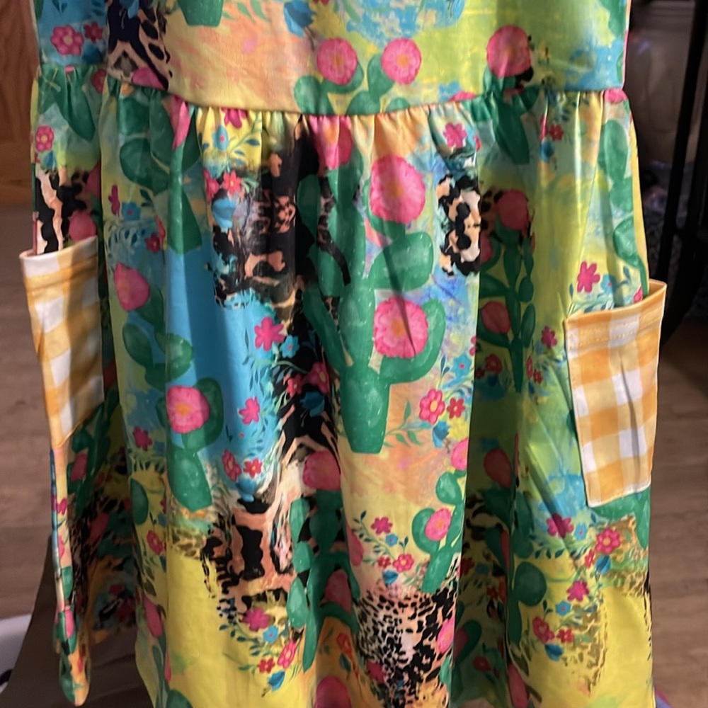 Southern Stitch - Picture 2 of 4